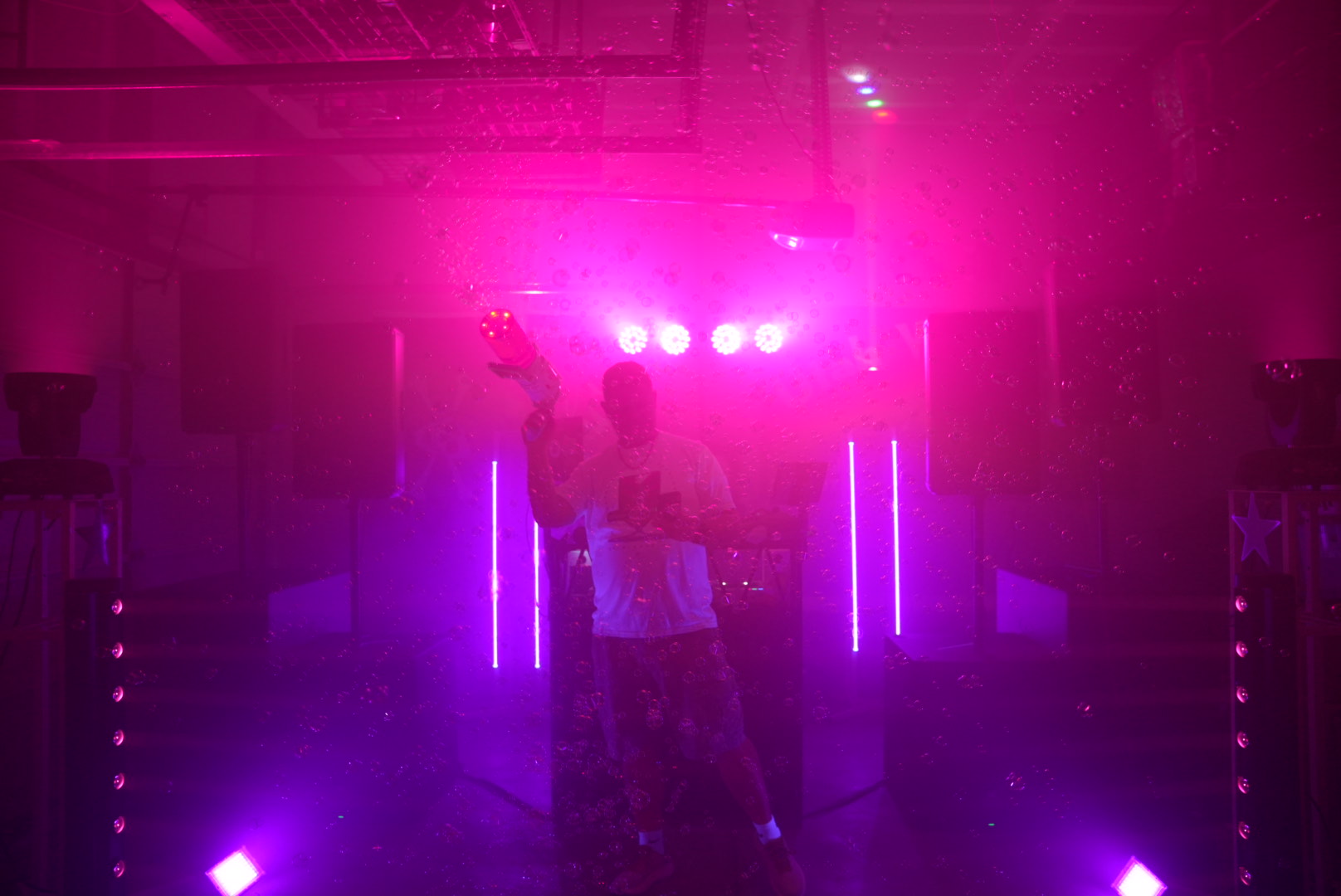 8x12W LED Moving Head Beam Bar